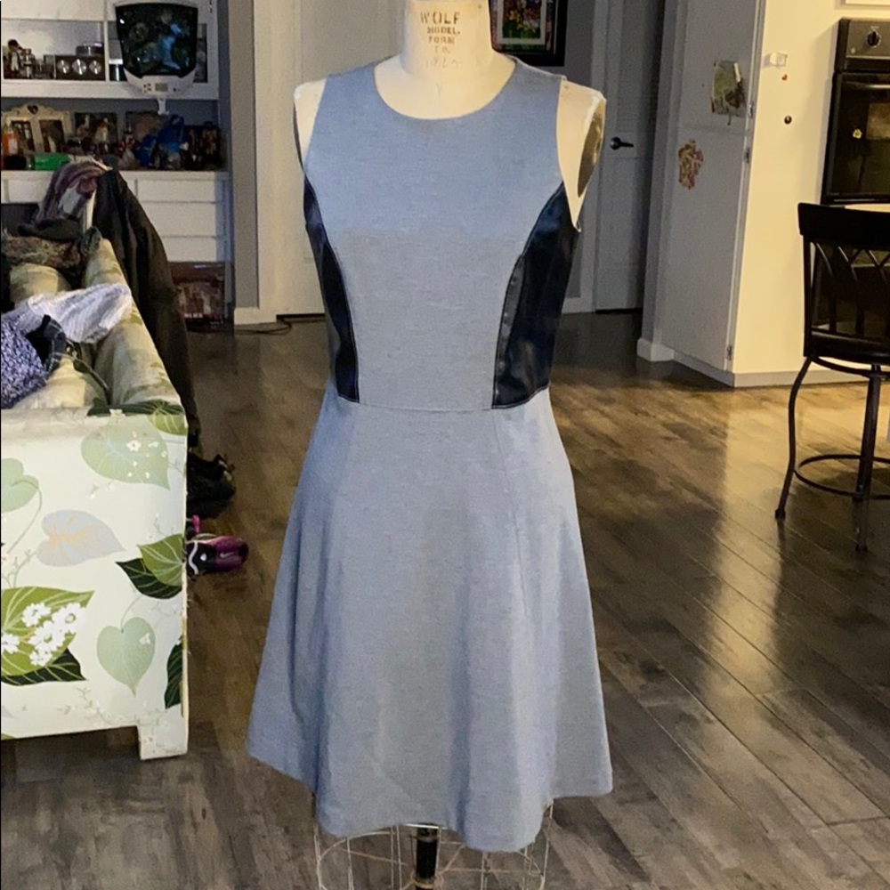 Preowned Banana Republic Dress
